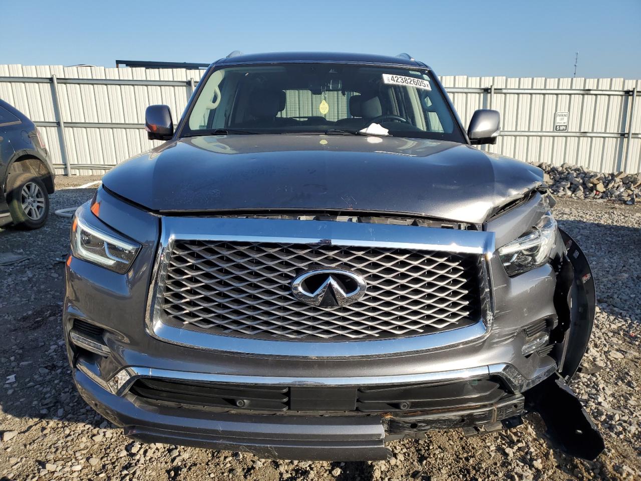 2020 Infiniti QX80 - Image 5