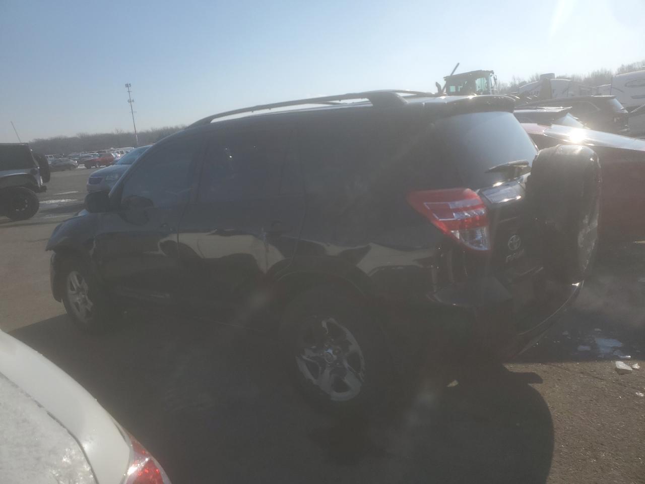 2011 Toyota RAV 4 - Image 2