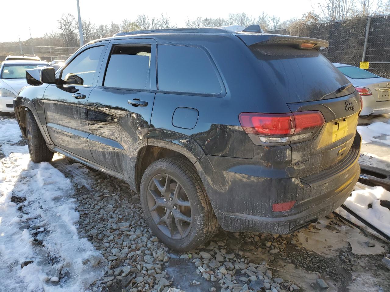 2019 Jeep Grand Cherokee - Image 2