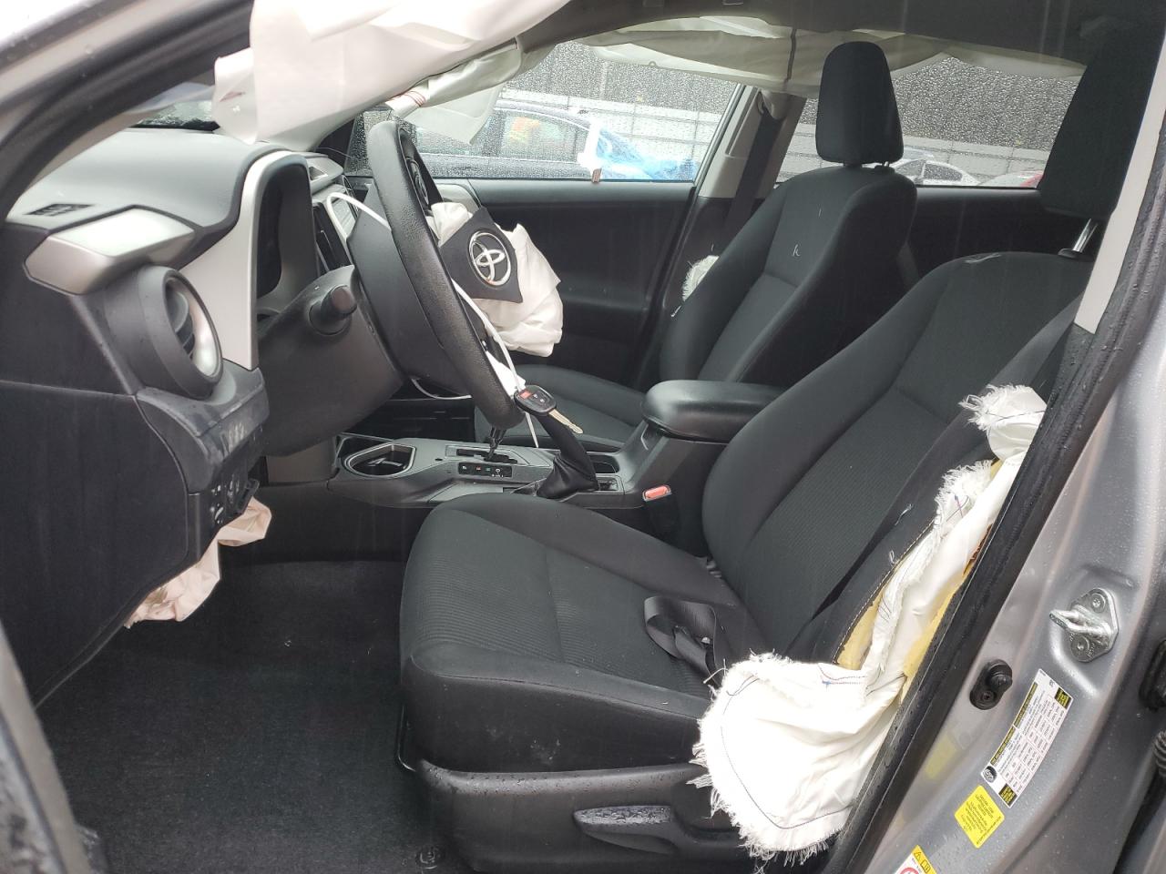 2017 Toyota RAV 4 - Image 7