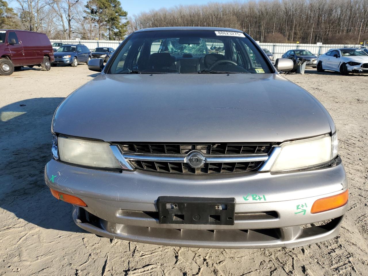 1999 Nissan Maxima - Image 5