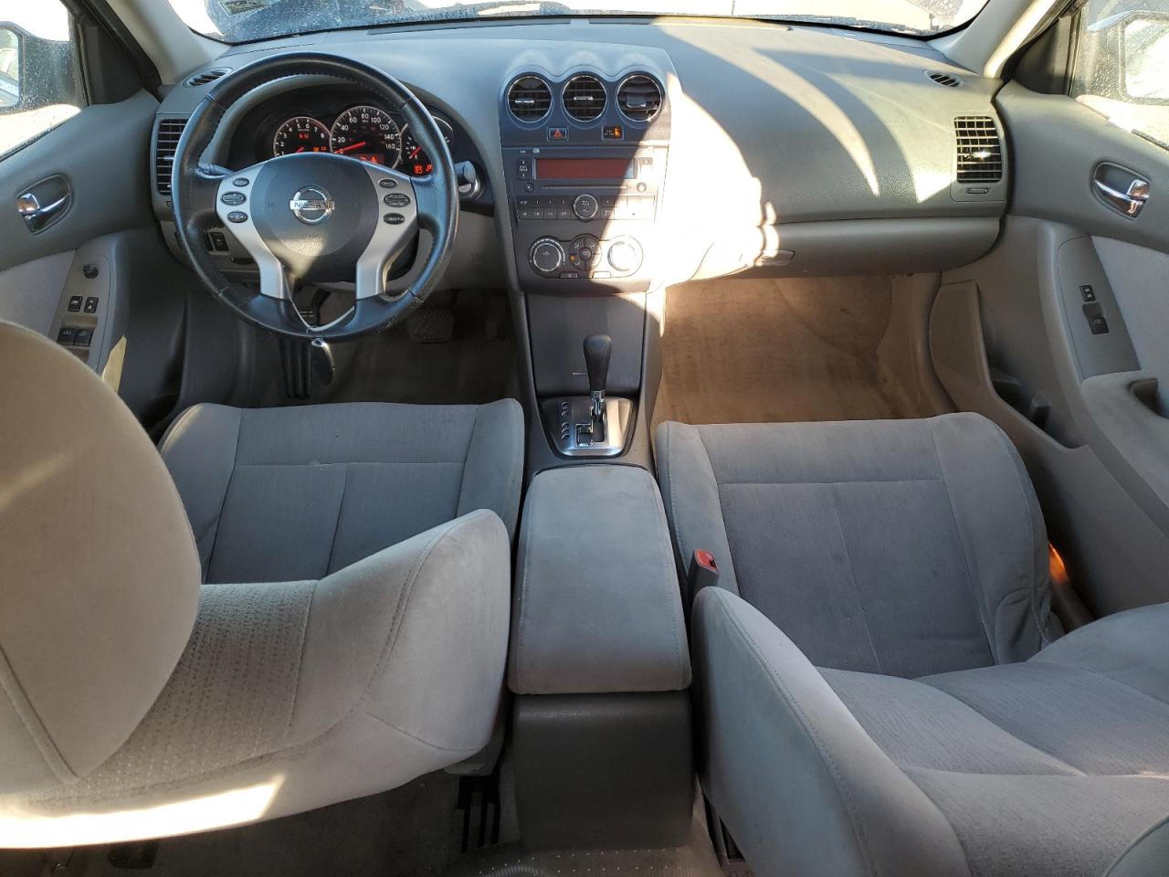 2011 Nissan Altima - Image 8