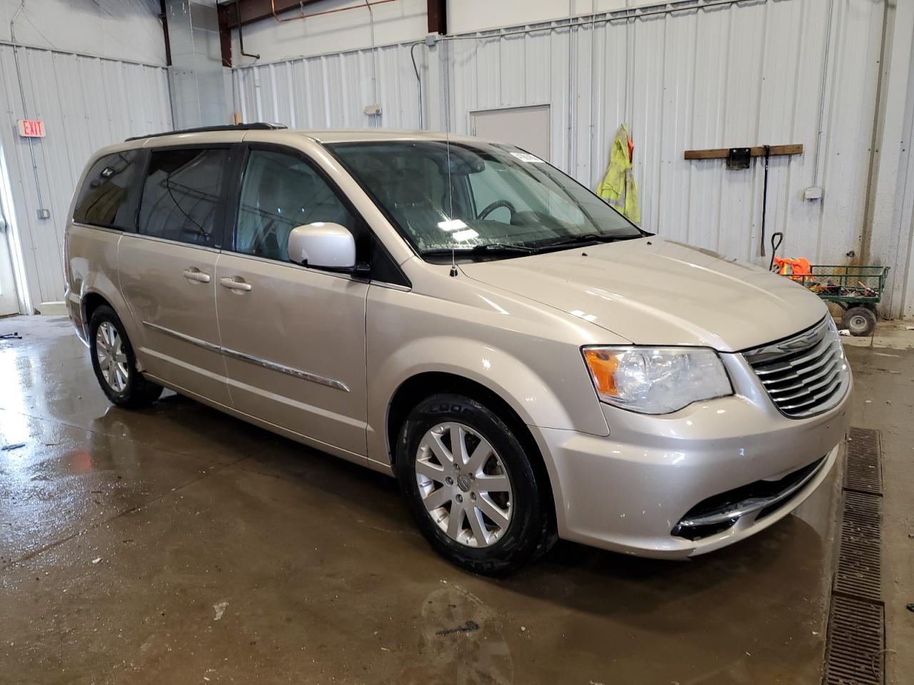 2012 Chrysler Town & Country - Image 4
