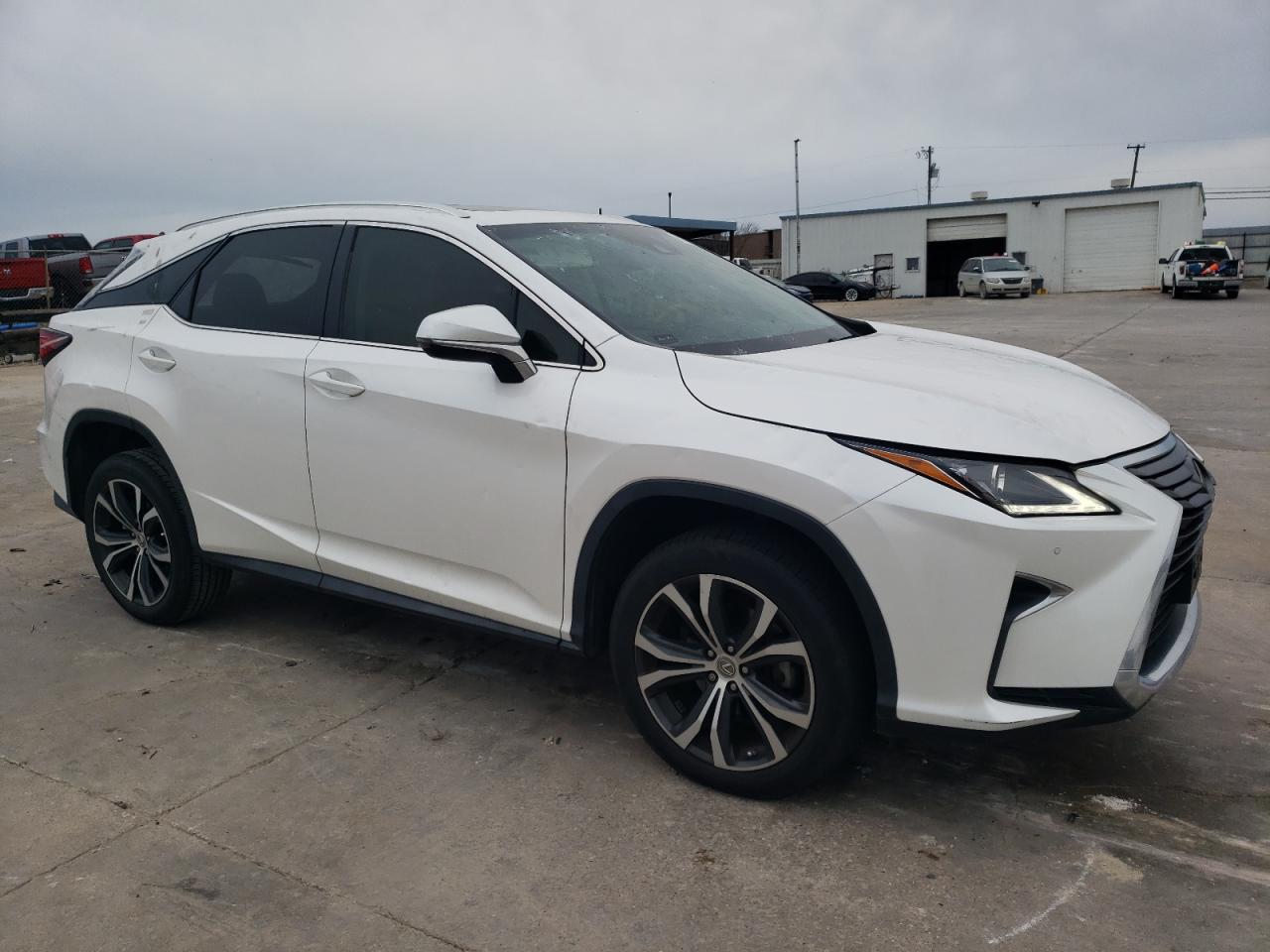 2017 Lexus RX - Image 4