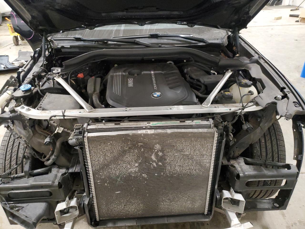 5UXTS3C51J0Y98477 BMW X3 2018. Фото: 11