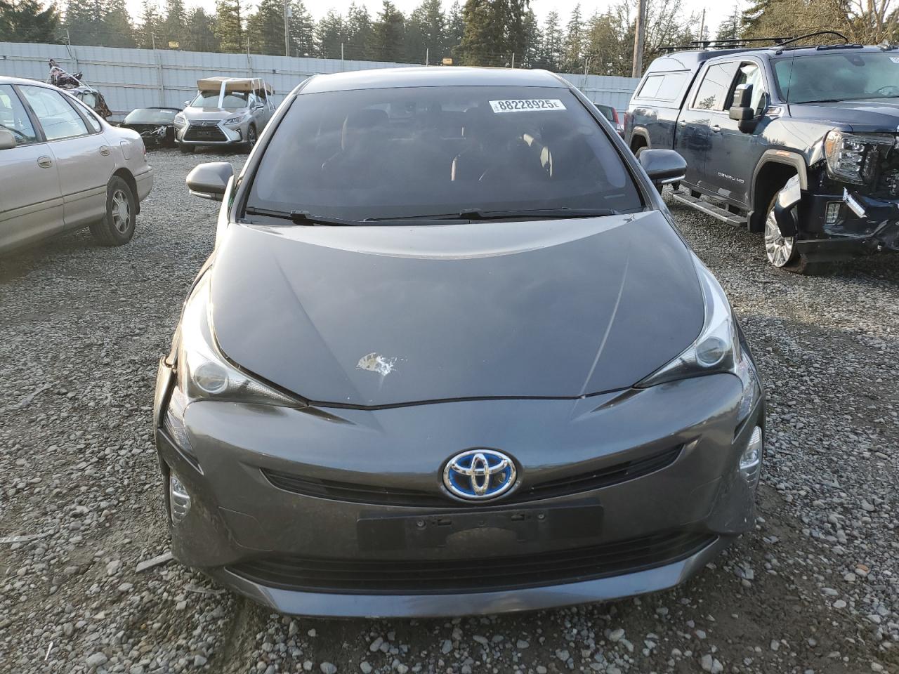 2018 Toyota Prius - Image 5