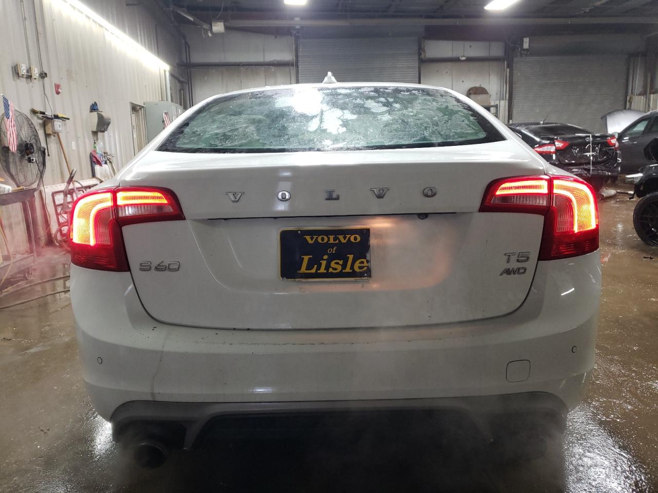 2017 Volvo S60 - Image 6