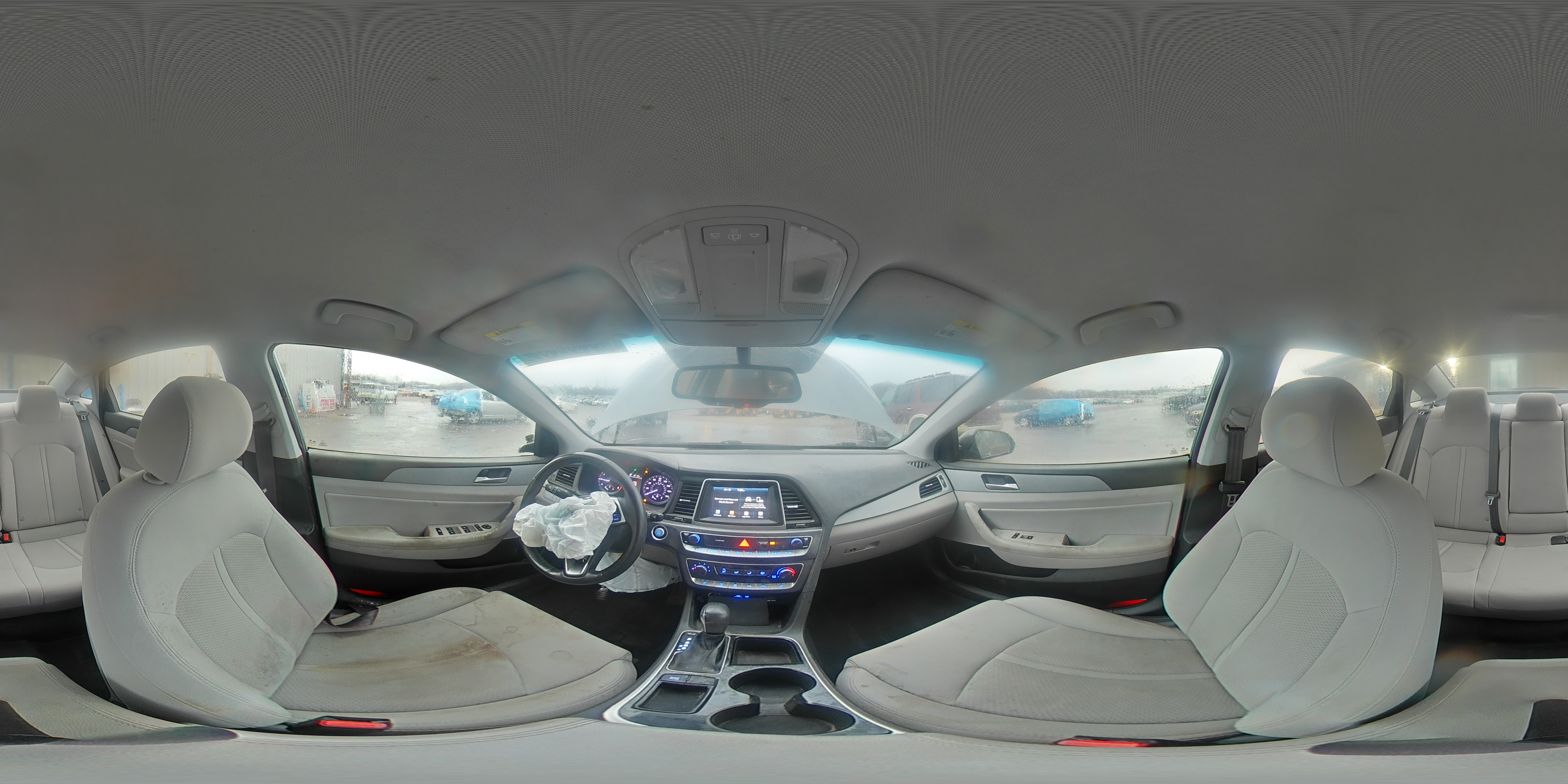 2018 Hyundai Sonata - Image 14