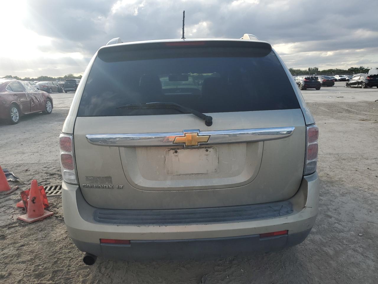 2009 Chevrolet Equinox - Image 6