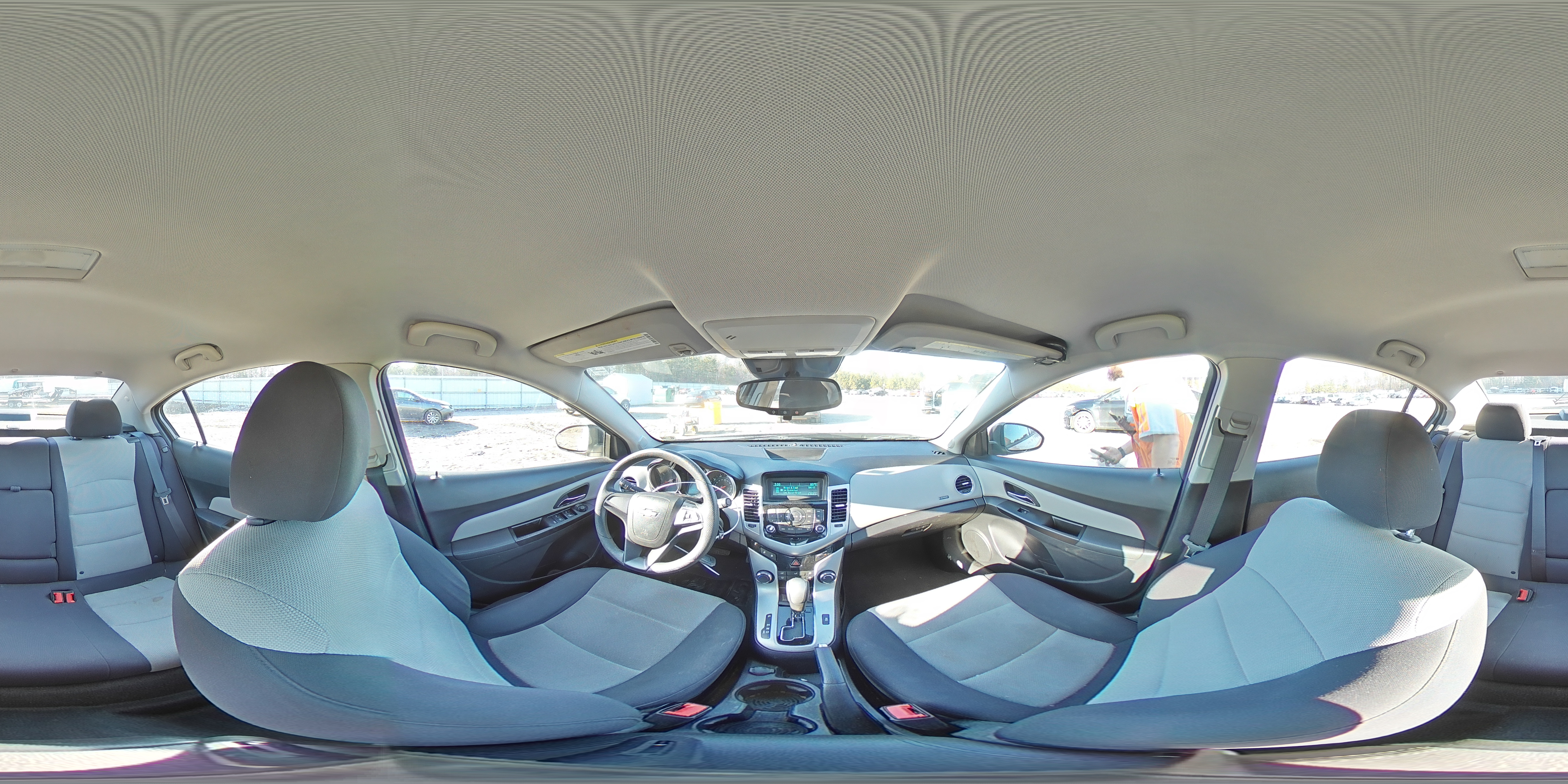 2013 Chevrolet Cruze - Image 13