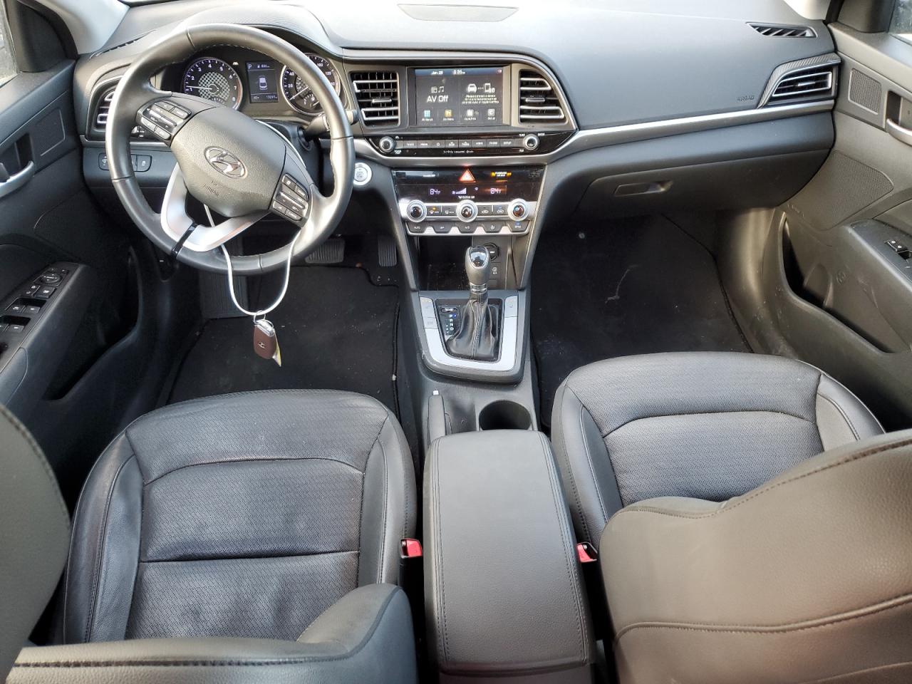 2020 Hyundai Elantra - Image 8