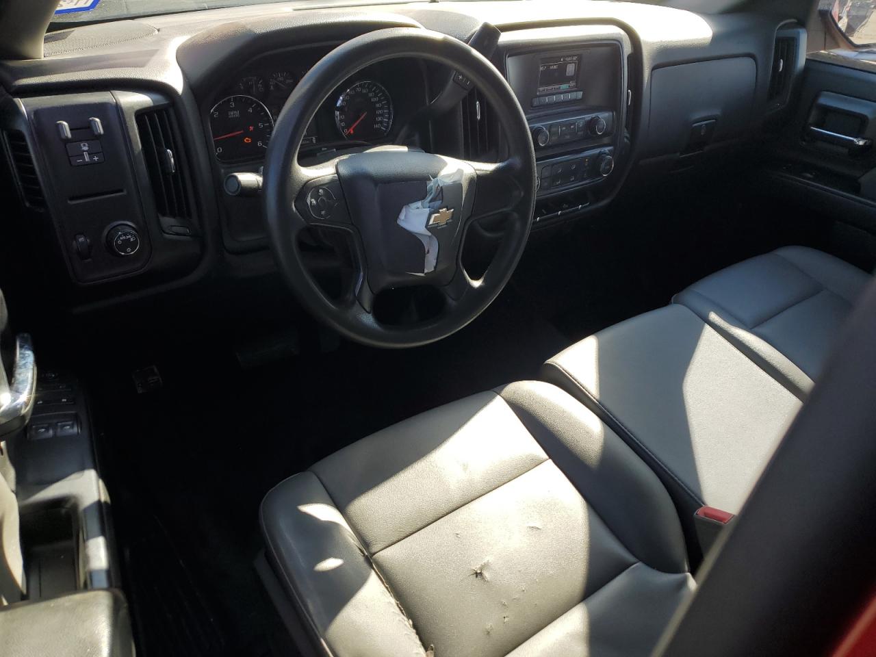 2016 Chevrolet Silverado - Image 8