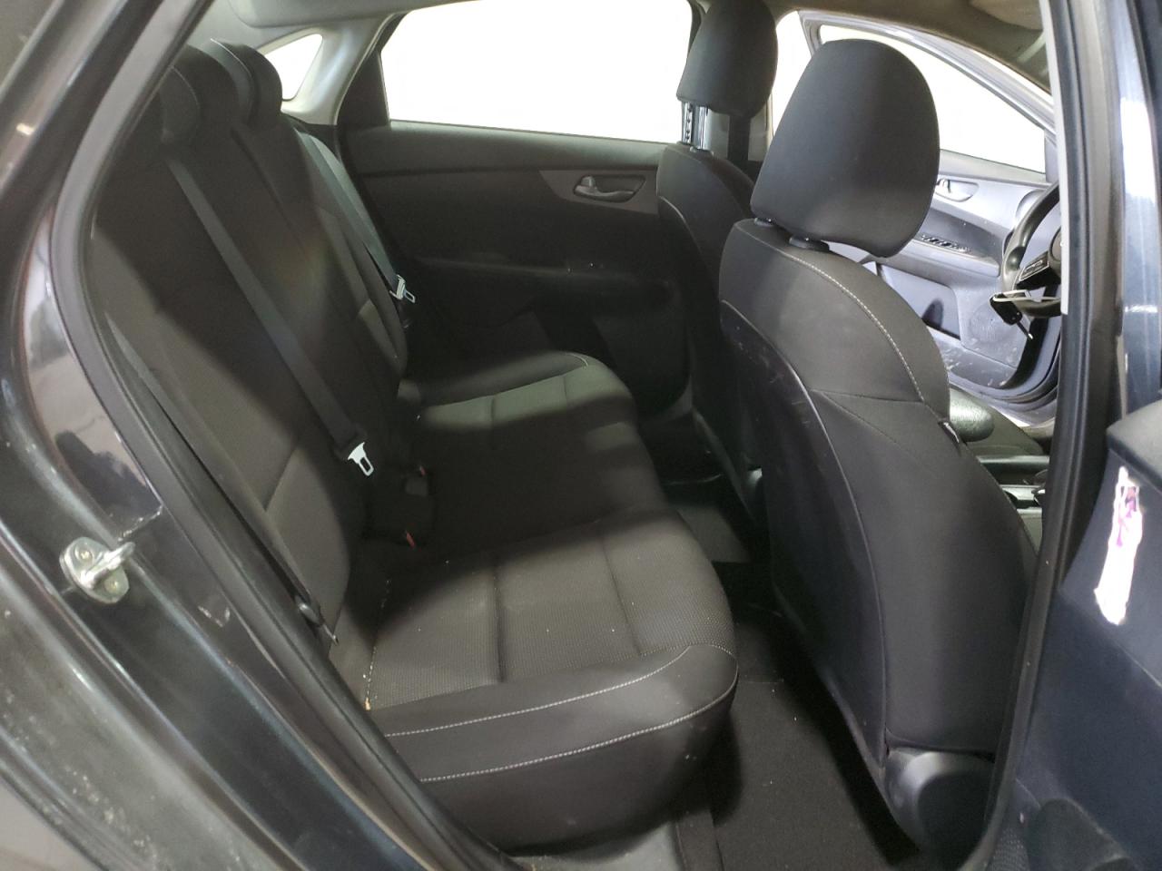 2019 Kia Forte - Image 10