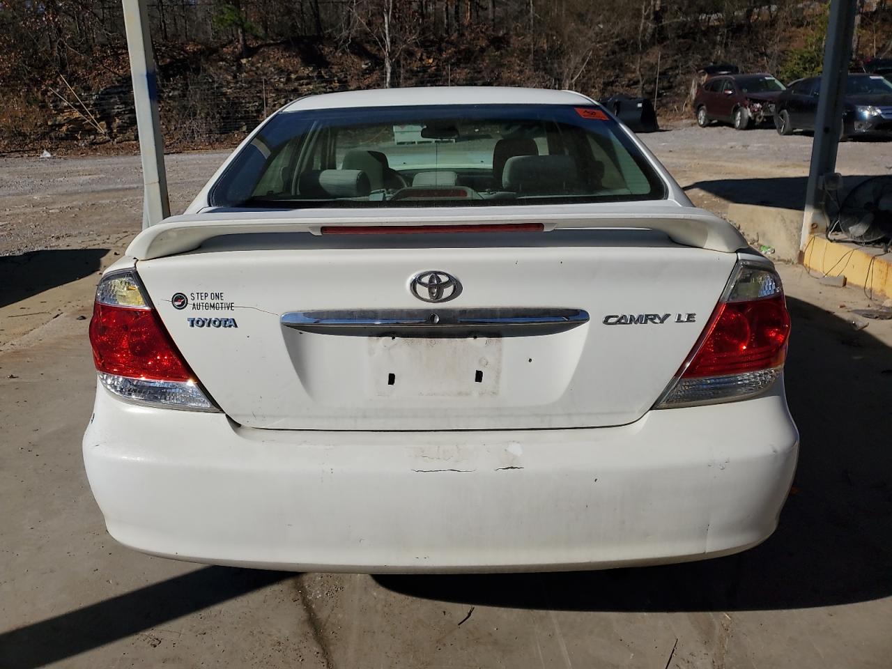2005 Toyota Camry - Image 6