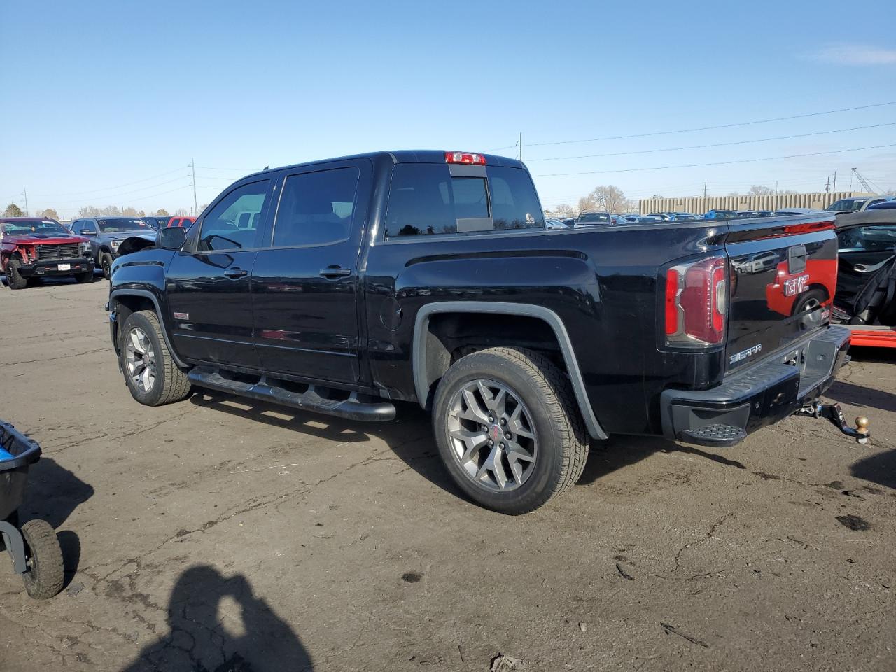2018 GMC Sierra - Image 2