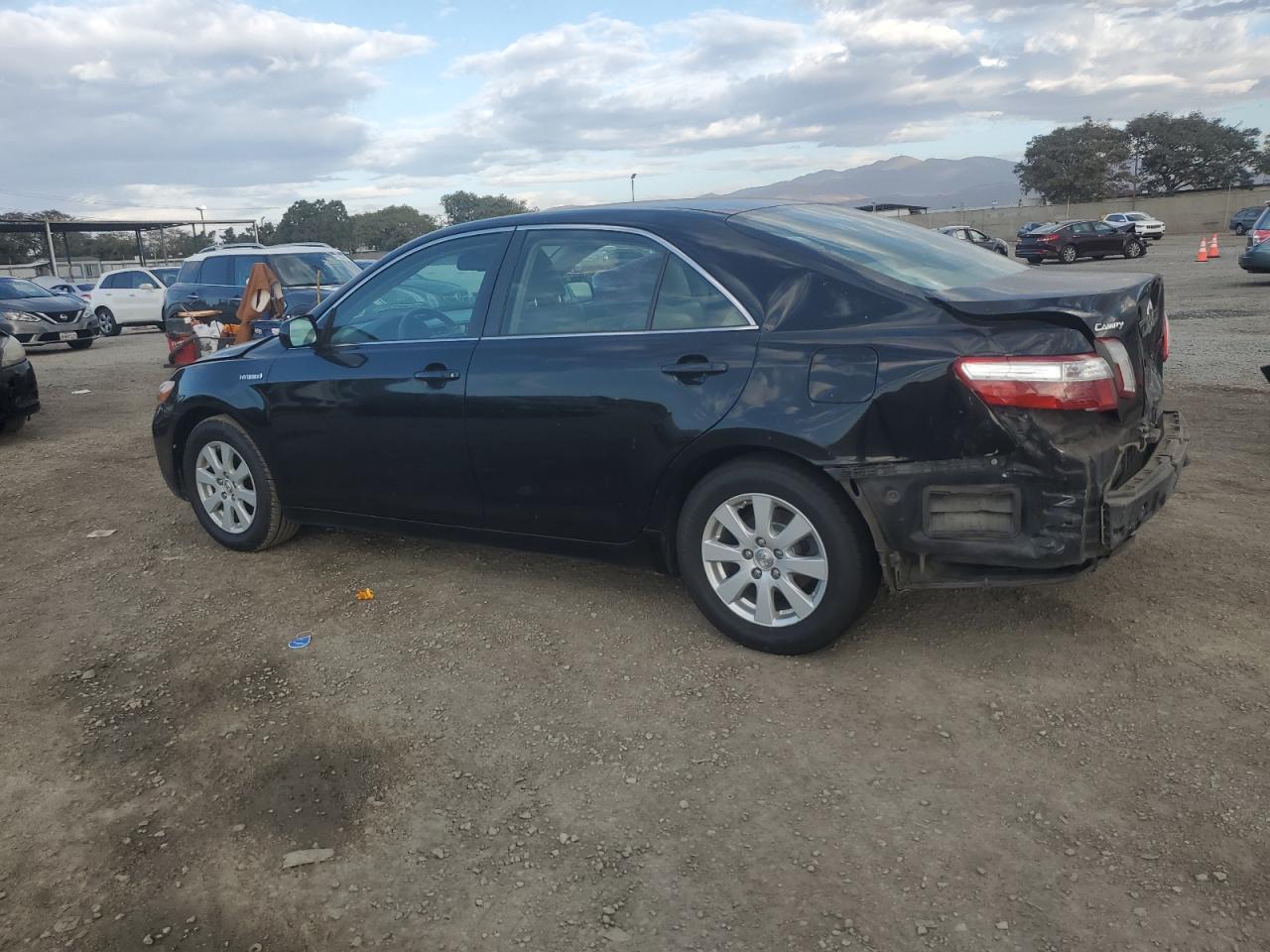 2009 Toyota Camry - Image 2