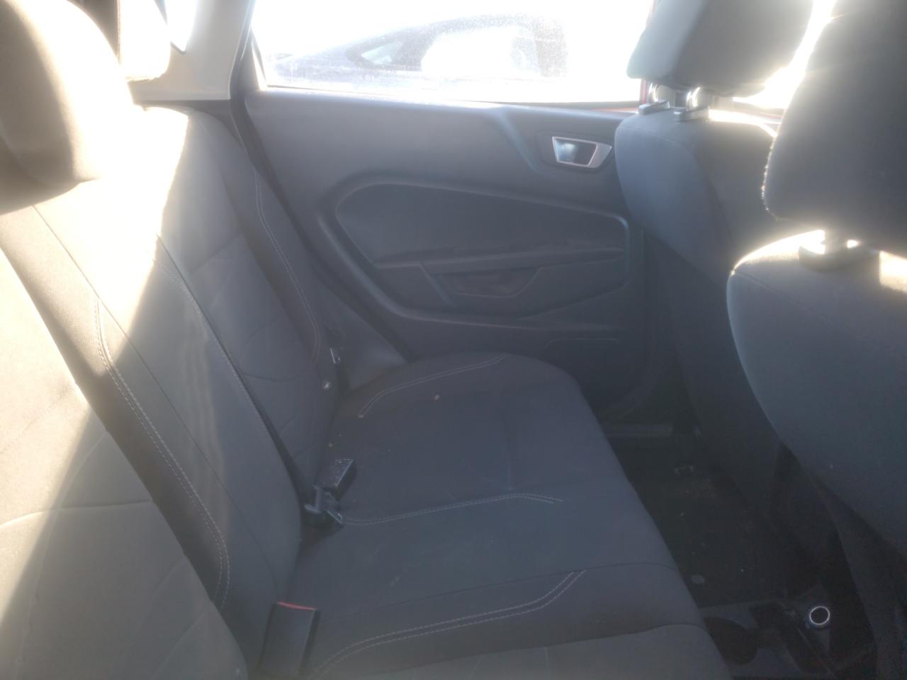 2014 Ford Fiesta - Image 10