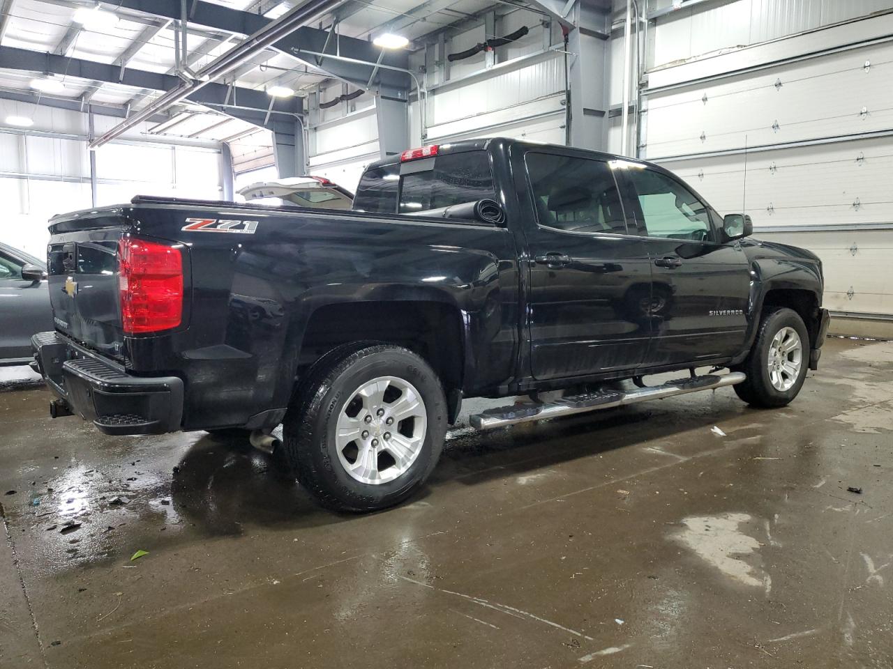 2016 Chevrolet Silverado - Image 3