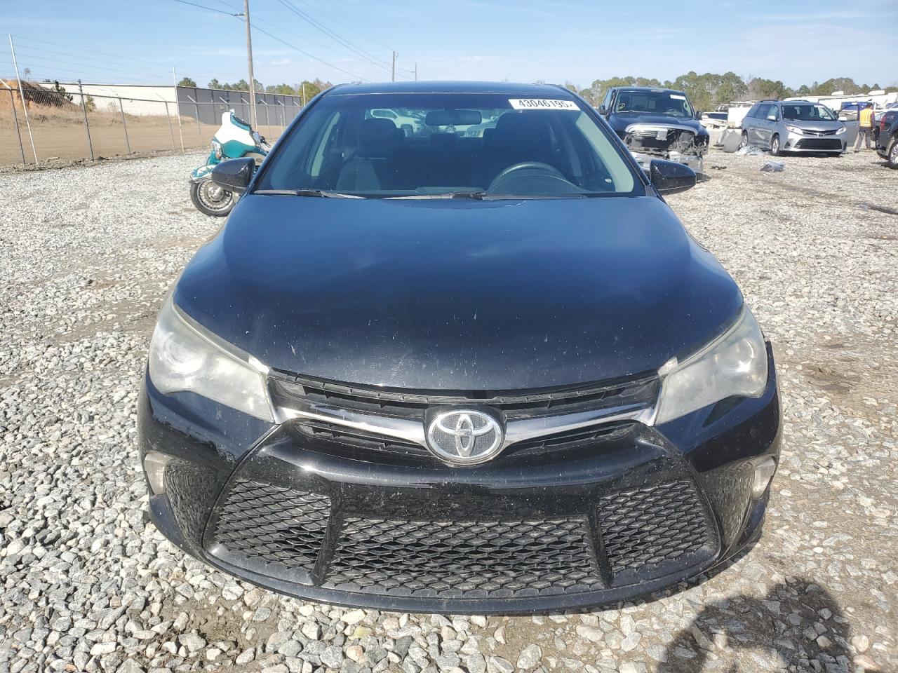 2015 Toyota Camry - Image 5