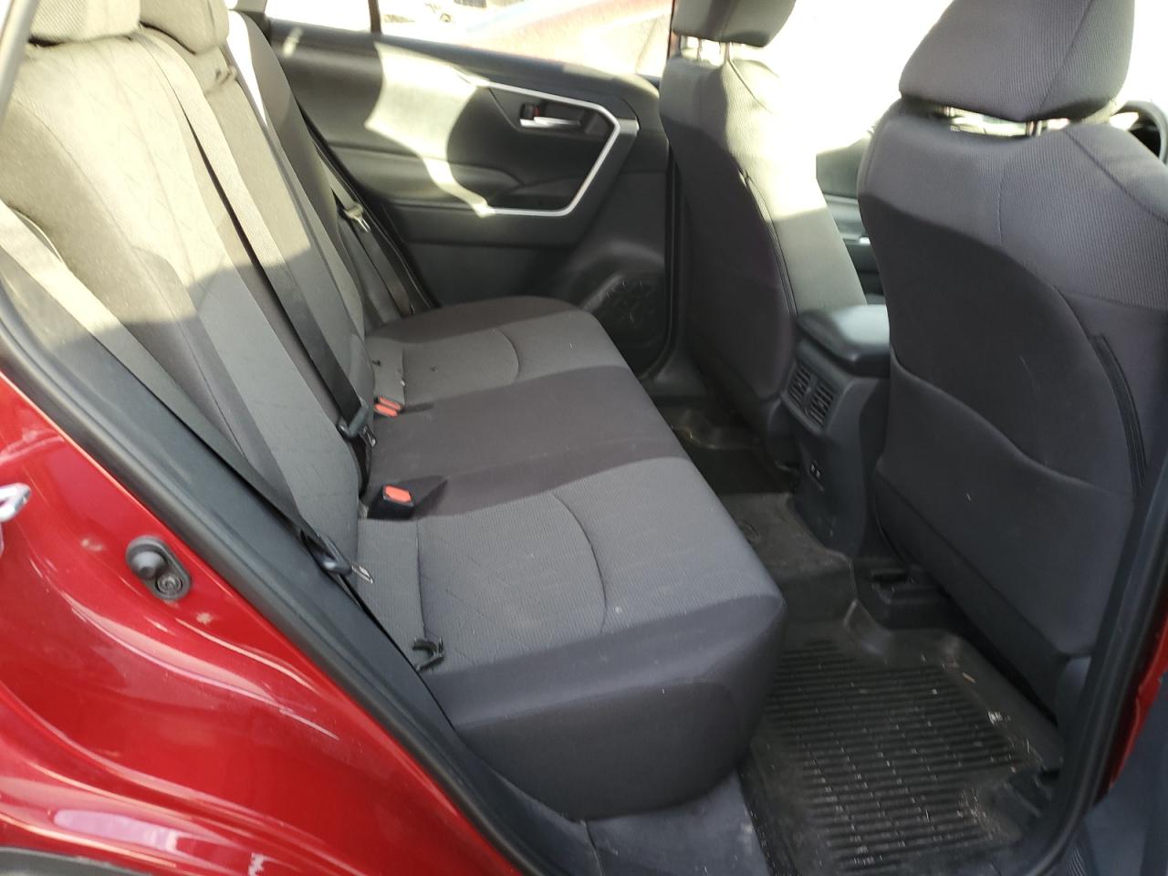 2019 Toyota RAV 4 - Image 10
