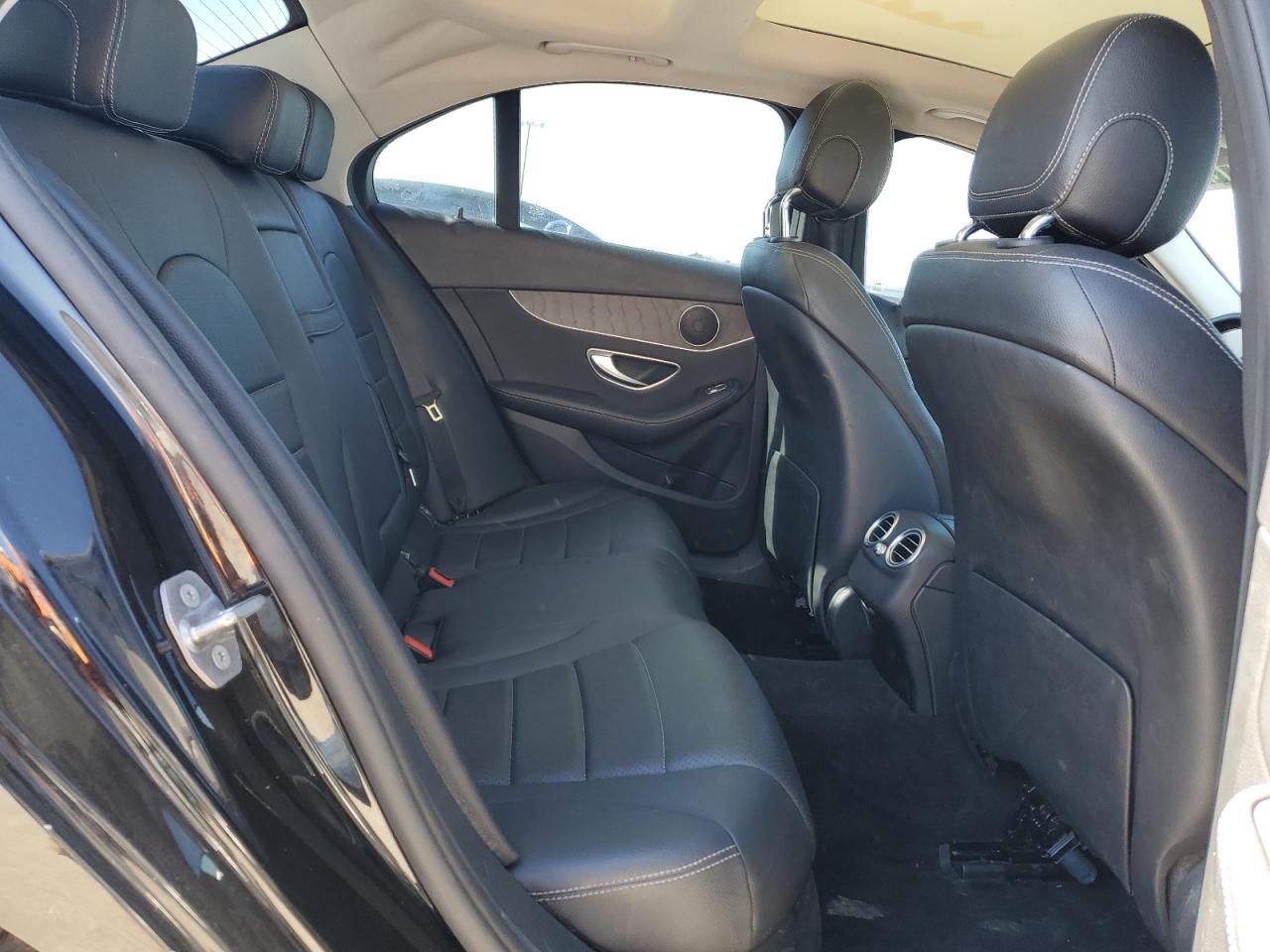 2017 Mercedes-Benz C-klasse - Image 10