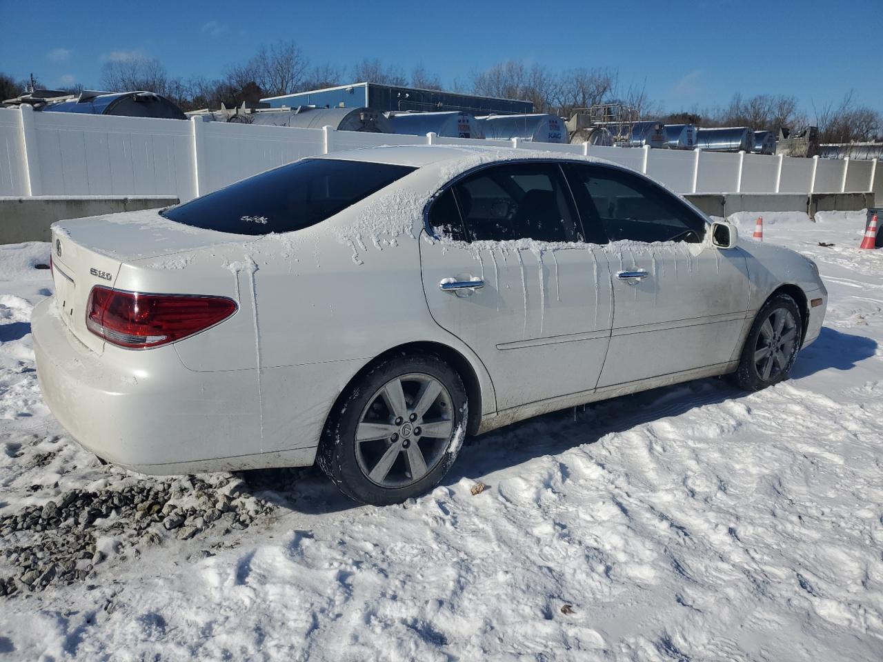 2005 Lexus ES - Image 3