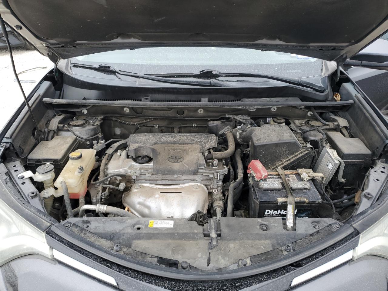 2018 Toyota RAV 4 - Image 12