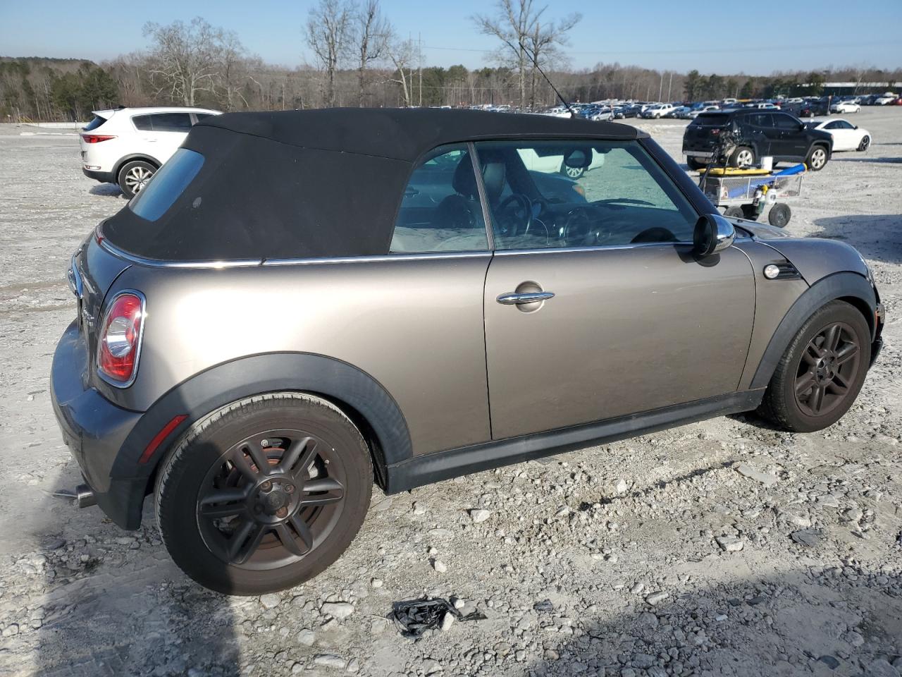 2011 Mini Cooper VIN: WMWZN3C53BT133576 Lot: 87543835