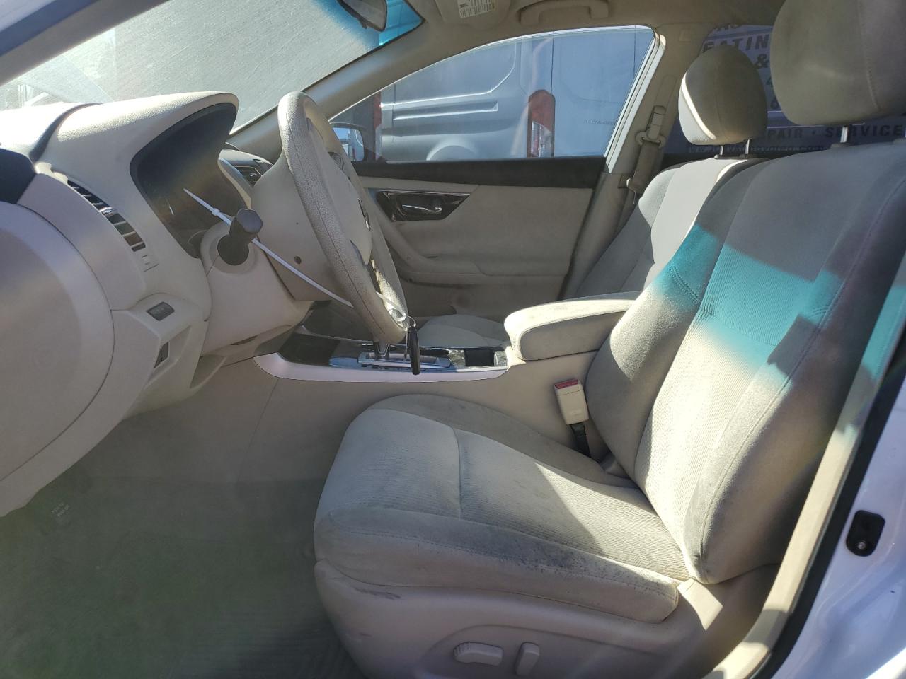 2013 Nissan Altima - Image 7