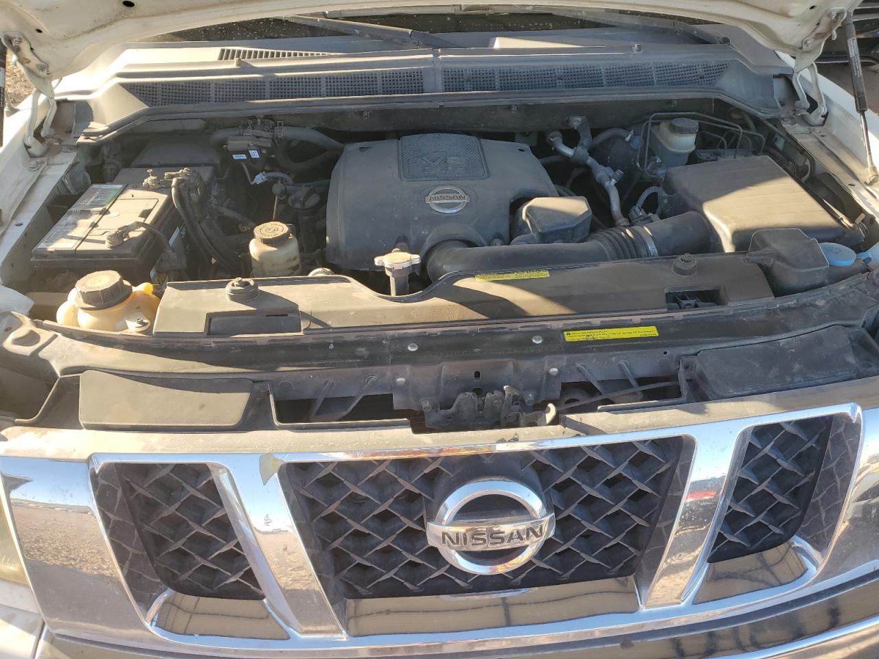 2008 Nissan Titan - Image 11