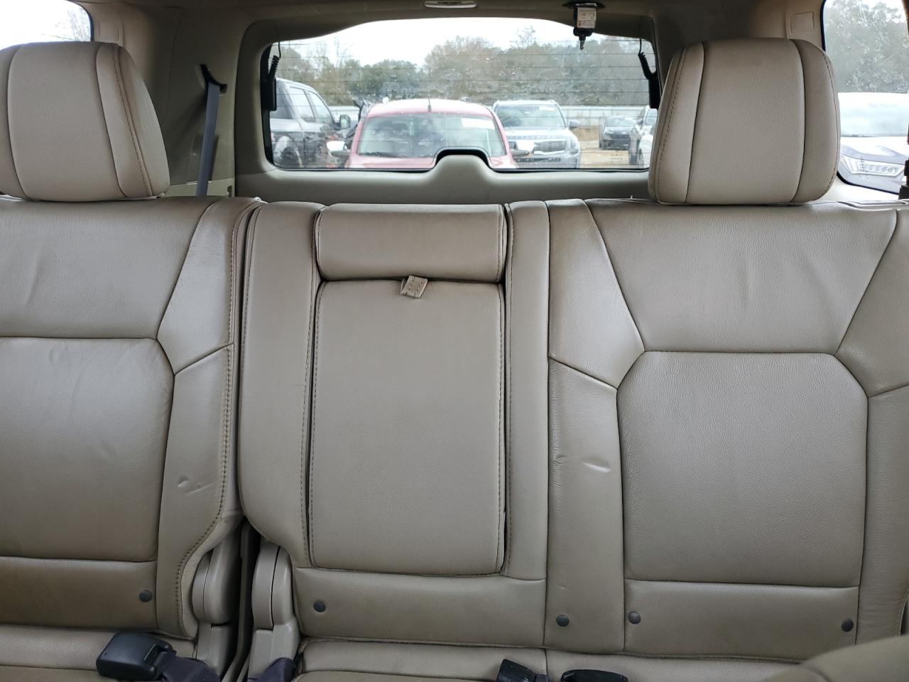 2014 Honda Pilot - Image 10