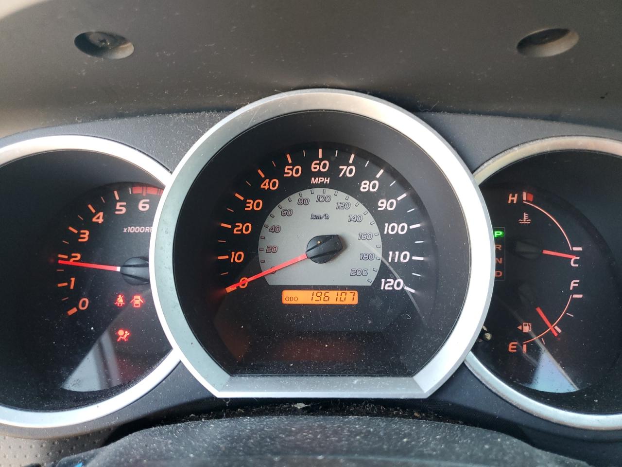 2005 Toyota Tacoma - Image 9