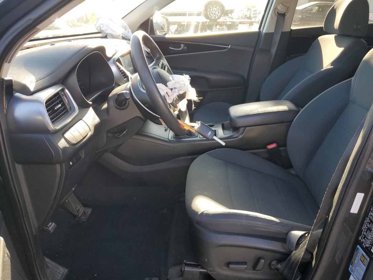 VIN 5XYPGDA58KG485514 2019 KIA SORENTO no.7