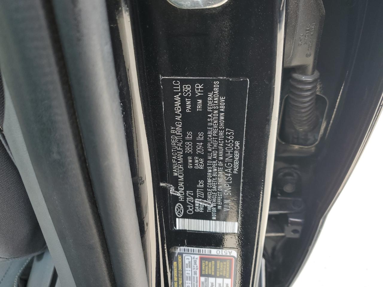 2022 Hyundai Elantra - Image 14