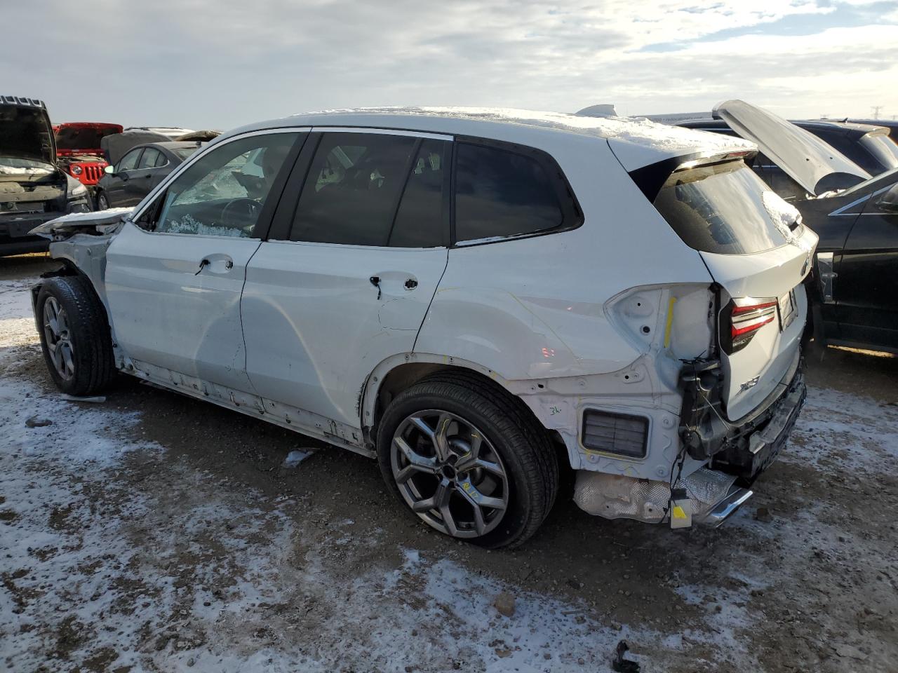 2022 BMW X3 - Image 2