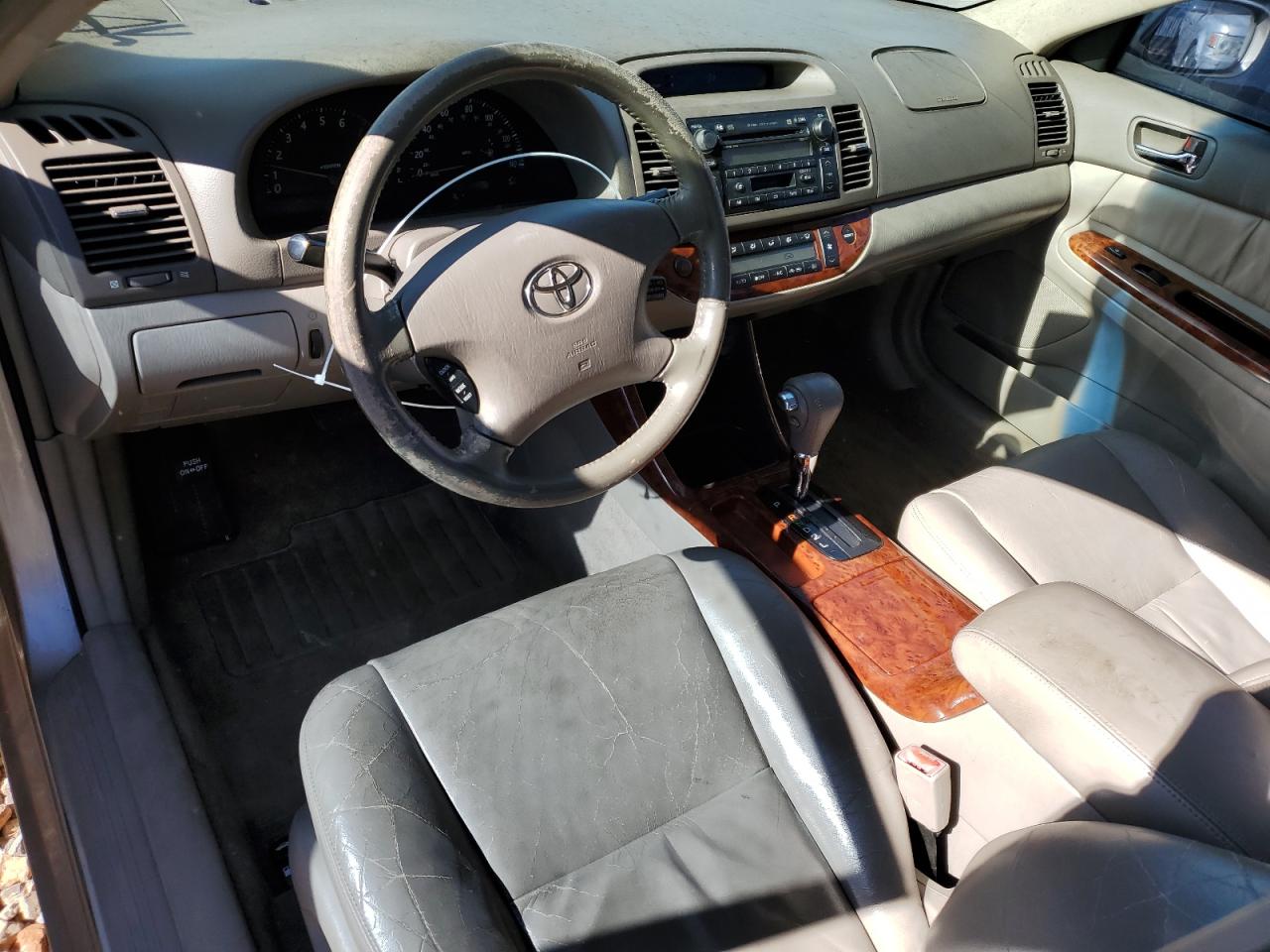 2002 Toyota Camry - Image 8
