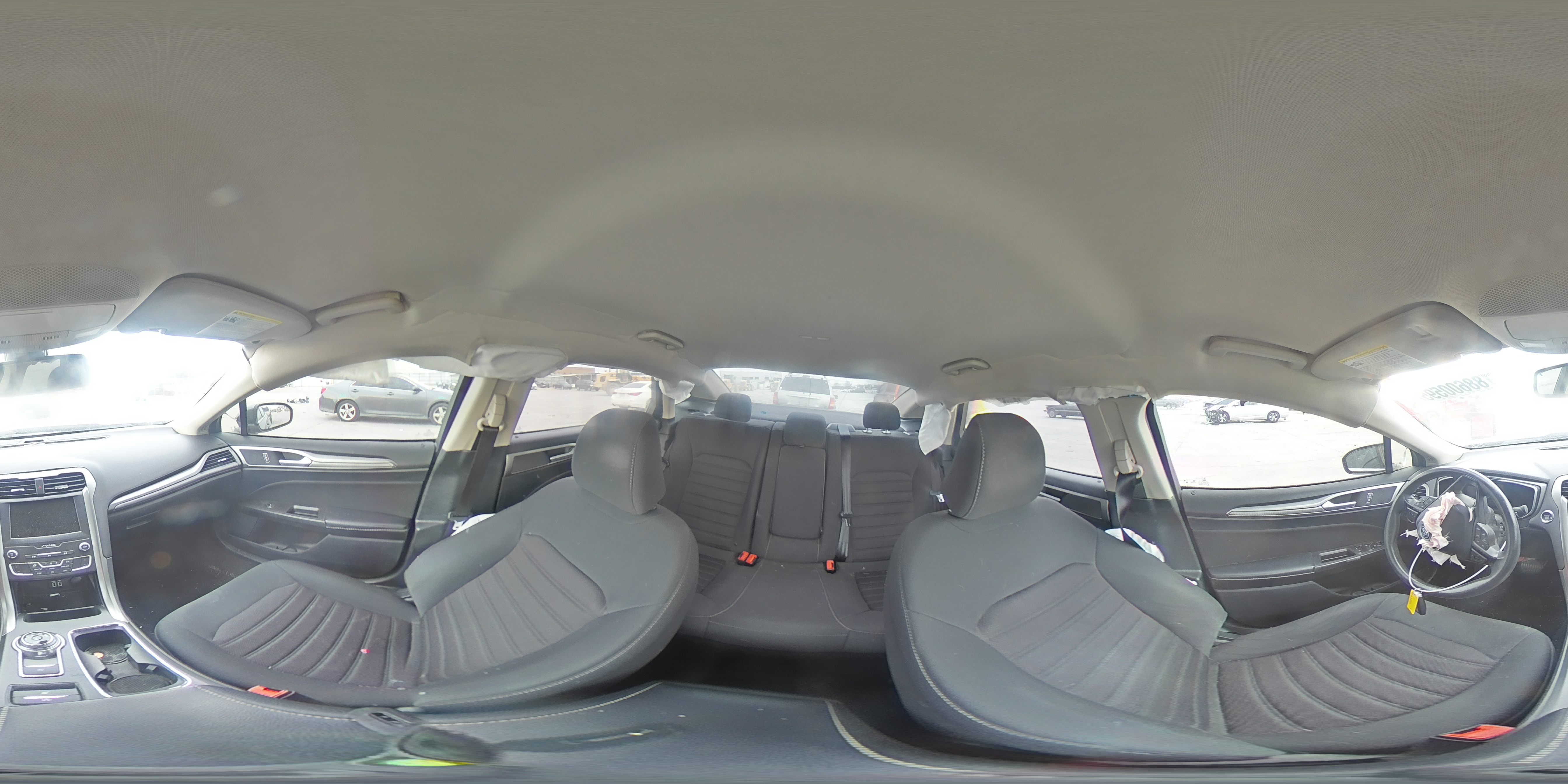 2020 Ford Fusion - Image 13
