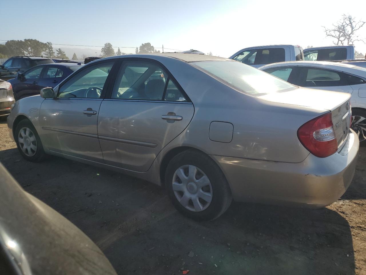 2004 Toyota Camry - Image 2
