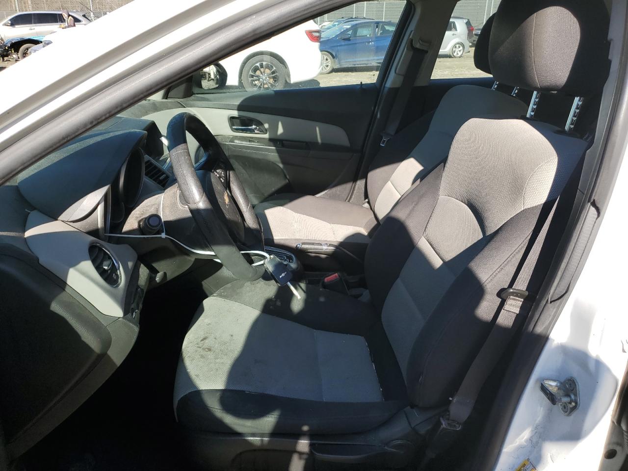 2016 Chevrolet Cruze - Image 7