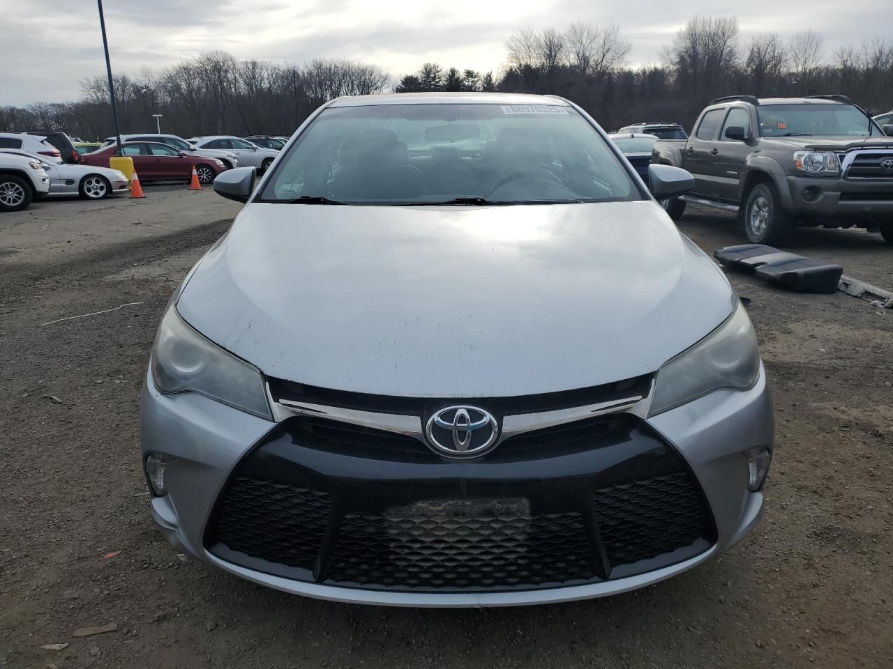 2016 Toyota Camry - Image 5