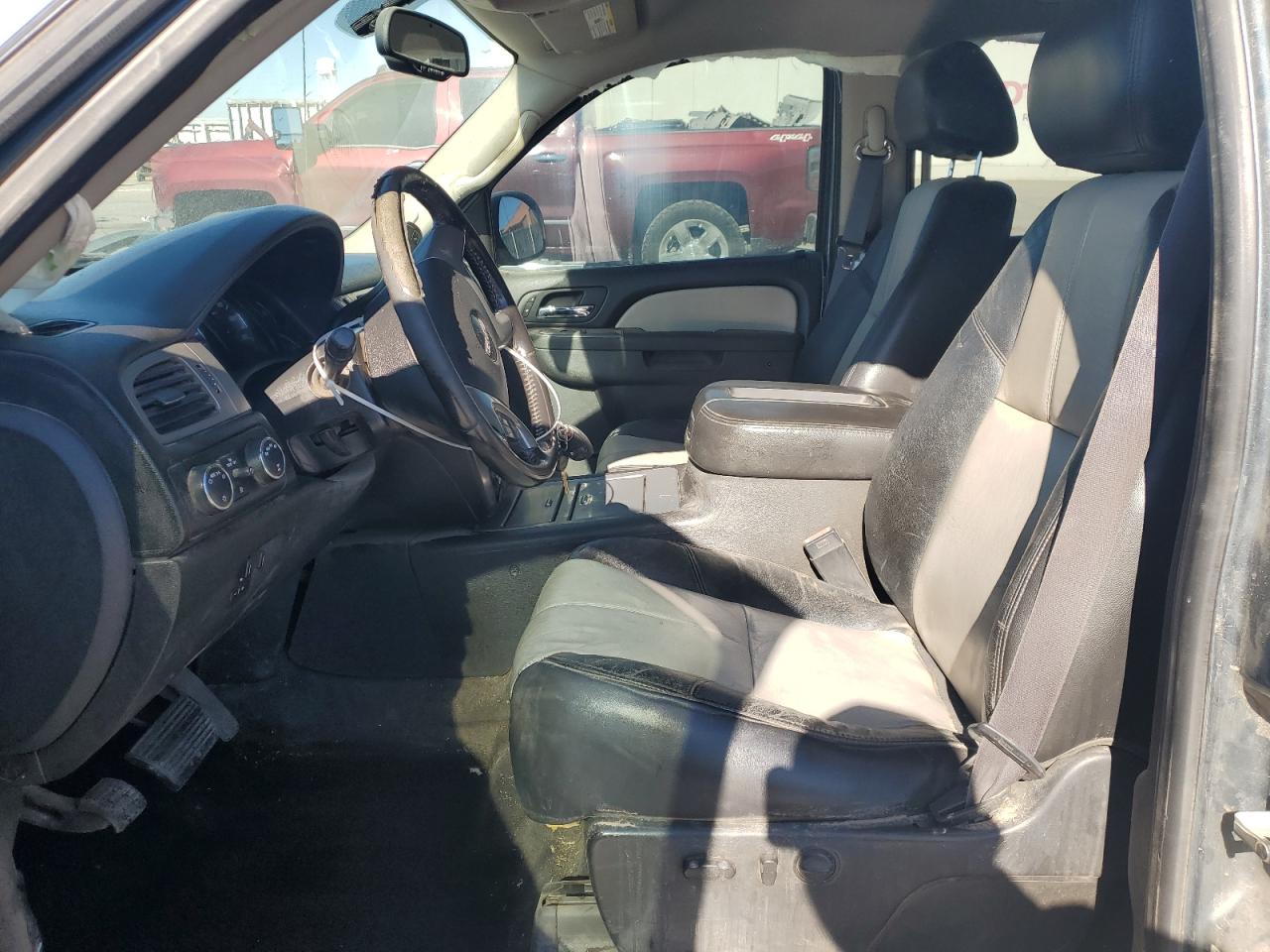 2011 GMC Sierra - Image 7