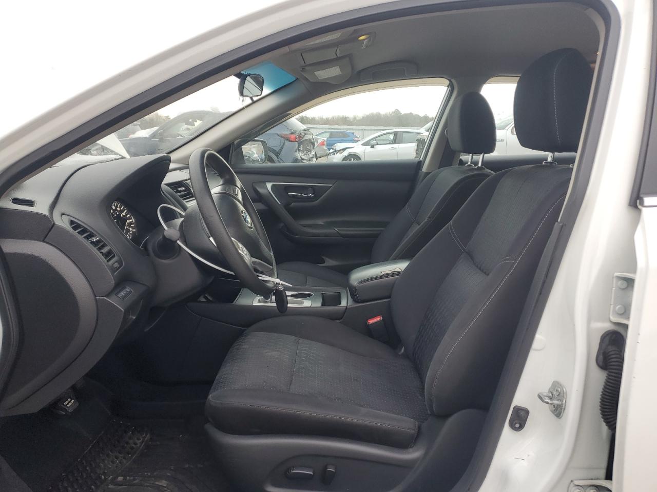 2016 Nissan Altima - Image 7