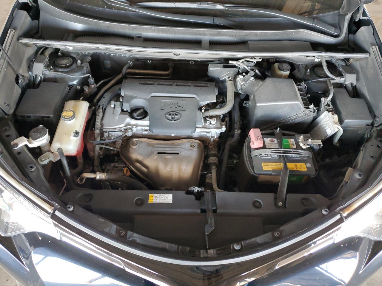 2018 Toyota RAV 4 - Image 11