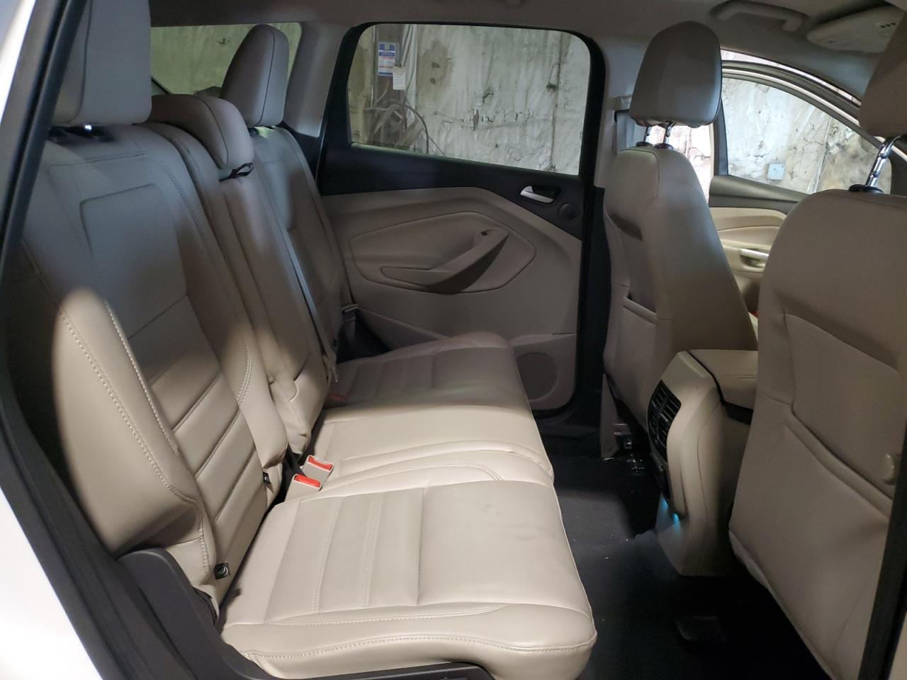 2017 Ford Escape - Image 11
