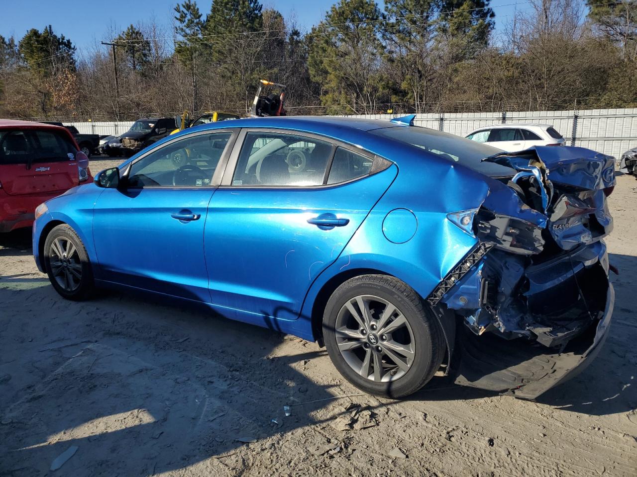 2017 Hyundai Elantra - Image 2