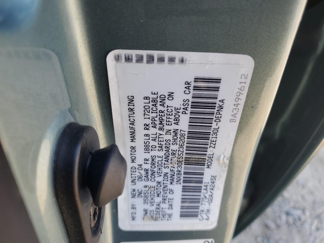 2005 Toyota Corolla - Image 12