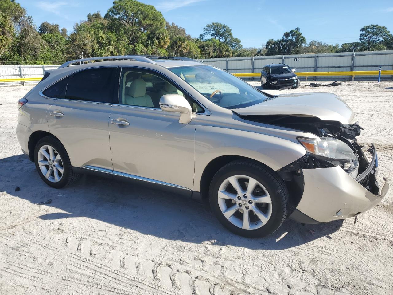 2011 Lexus RX - Image 4