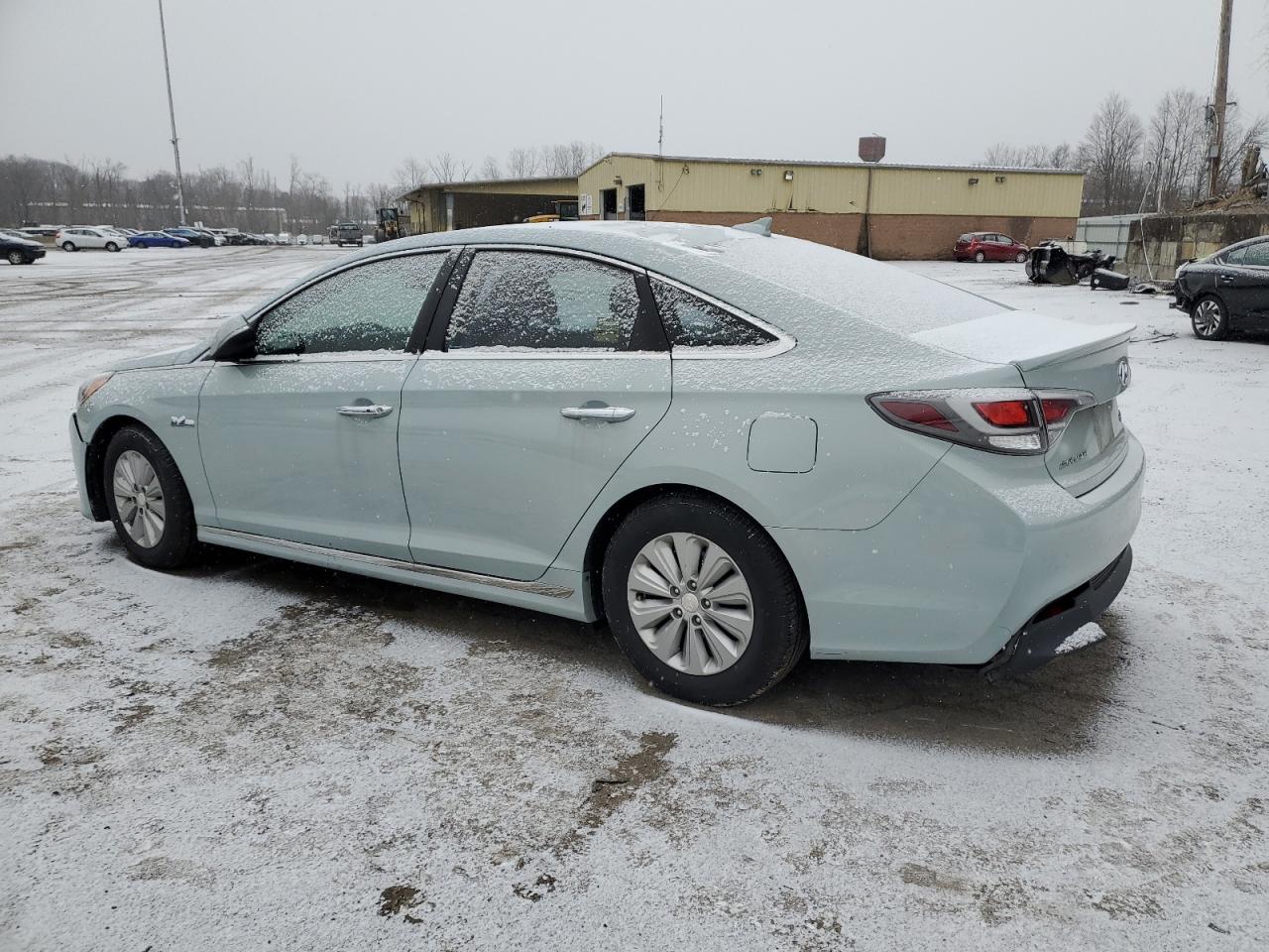 VIN KMHE24L17GA015431 2016 HYUNDAI SONATA no.2