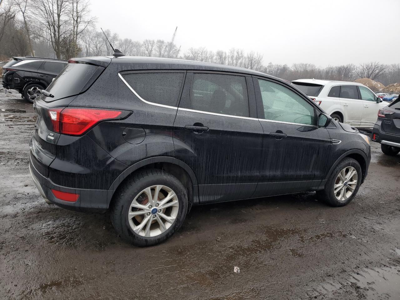 2019 Ford Escape - Image 3