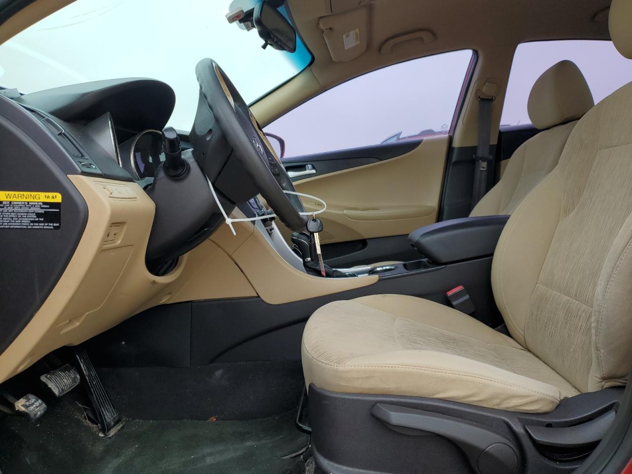 2012 Hyundai Sonata - Image 7